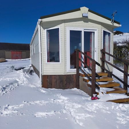 Slieve Croob Cosy Caravan Finnis Exterior photo